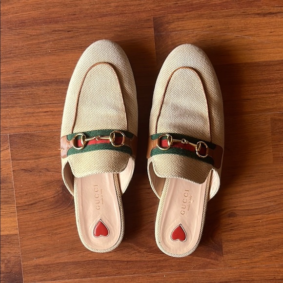 Gucci slippers - Picture 1 of 7
